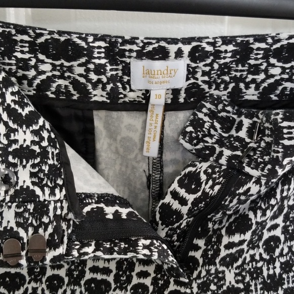 Ankle pants by Laundry - Picture 3 of 4